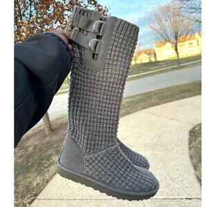 UGG Classic Solene Tall Women’s‎ Boots Size 7 Gray